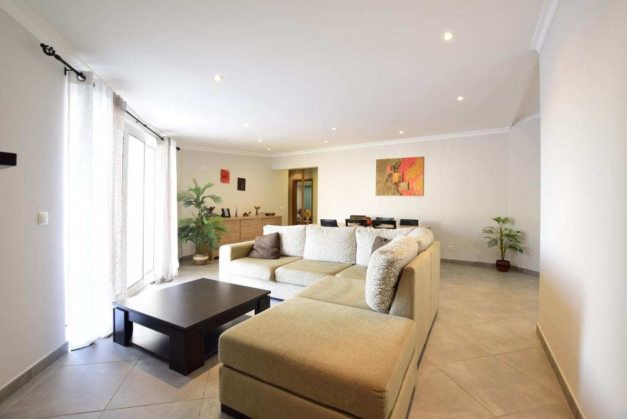 Villa Prestige Five Sea View Marina By Tatihomes Albufeira Luaran gambar